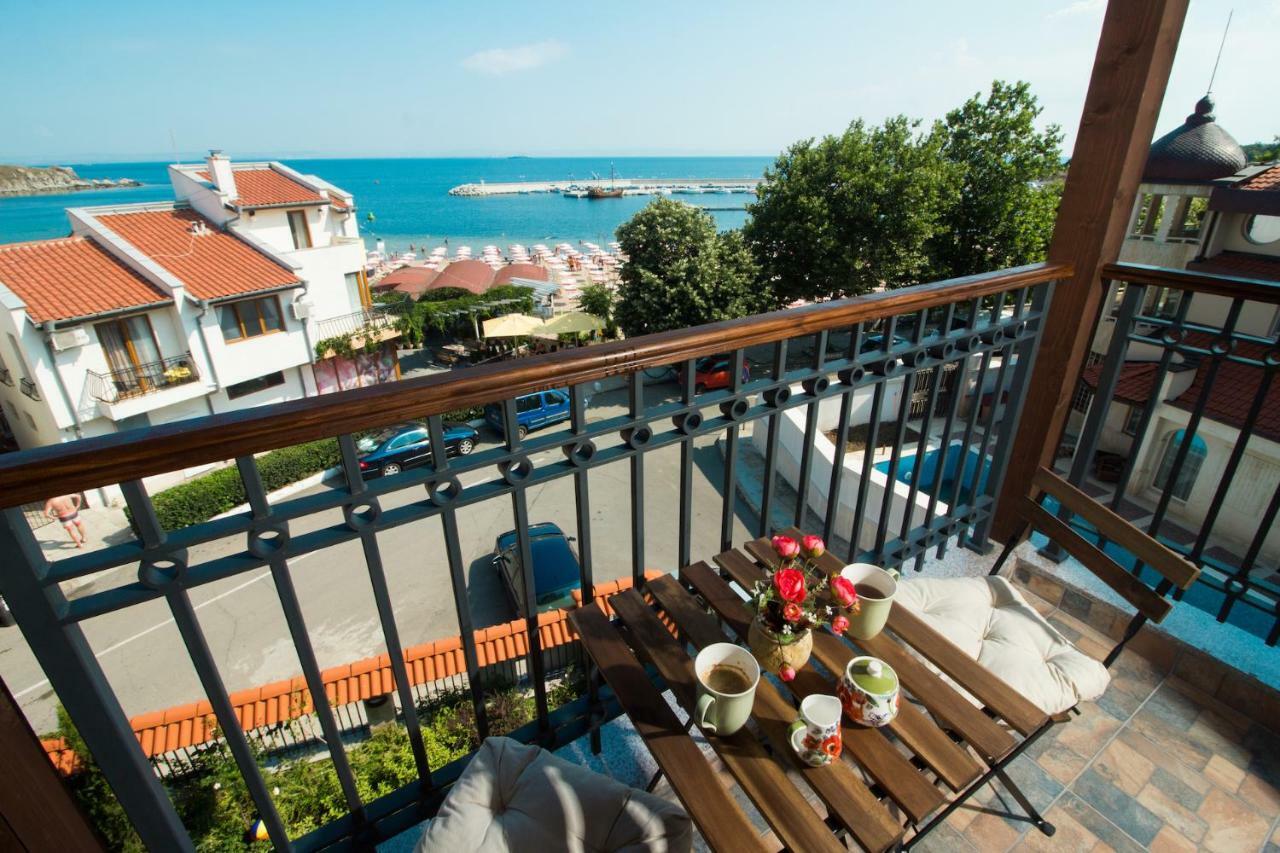 Breeze Guest House Chernomorets Bagian luar foto